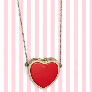 Red Heart Pendant Necklace Bag with Gold Chain